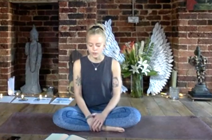 Connie Lodwick - Slow Flow Vinyasa Yoga 26-3