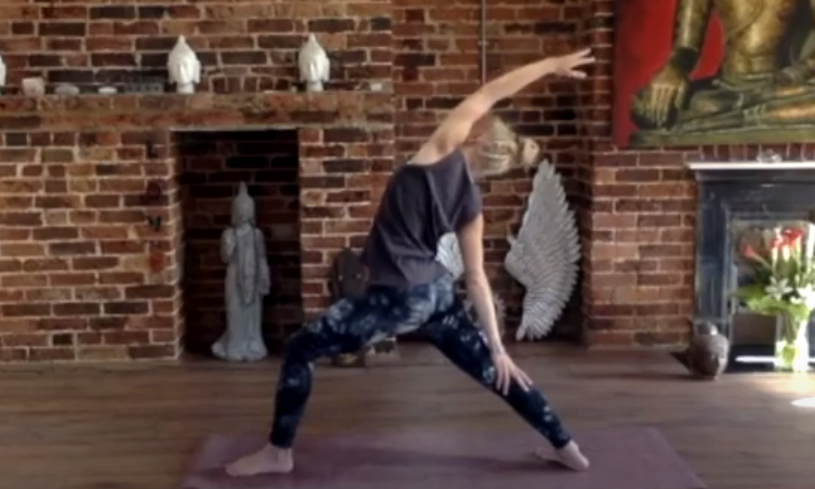 Connie Lodwick - Vinyasa Flow 3 - Yoga For All