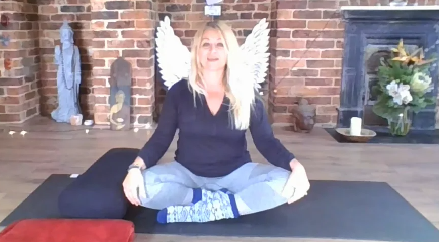 Eva Kristlova - Restorative Yoga - Yoga For All