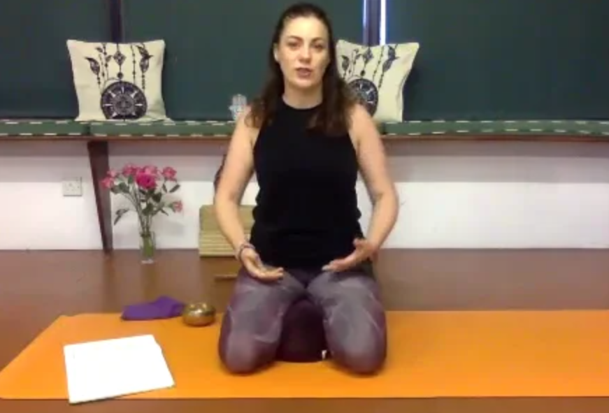 Melanie Hutton - Yin Yoga with Meta Meditation
