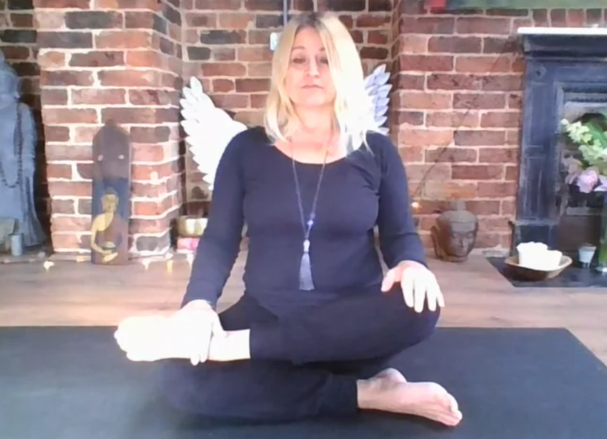 Eva Kristlova - Yoga For Hips 2