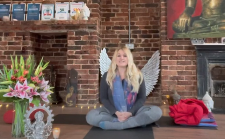 Eva Kristlova - Gentle soothing yoga class with Eva