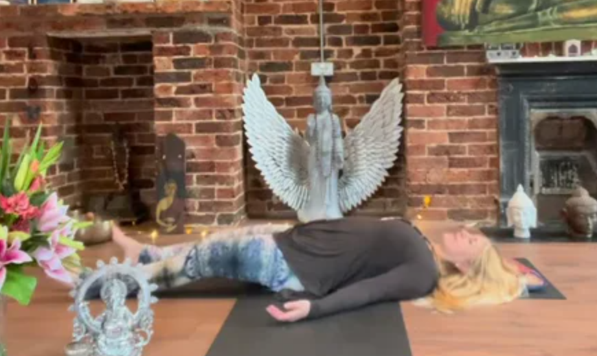 Eva Kristlova - Yoga with Eva - Connection