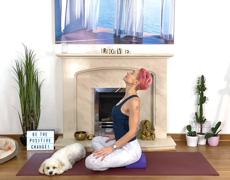 Olga Oakenfold - Ease The Neck, Strengthen Your Shoulders And Upper Back with the Dolphin Stretch