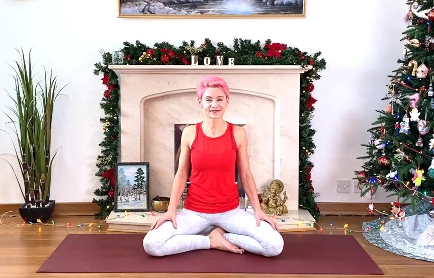 Olga Oakenfold - Yoga on the New Year's Eve. Set Your Intention for the New Year