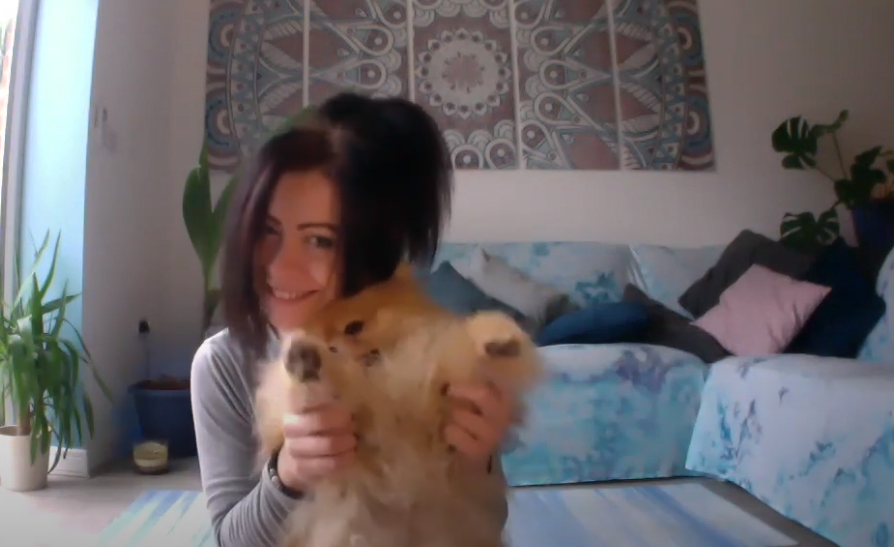 Lucy Miles - 15 min Yoga with Ted - Real Fun Yoga with Naughty Pomeranian Dog!