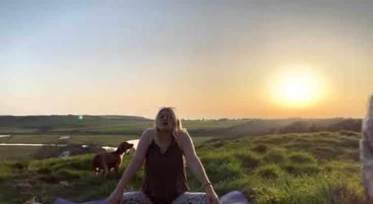 Eva Kristlova - Slow Sunset Yoga