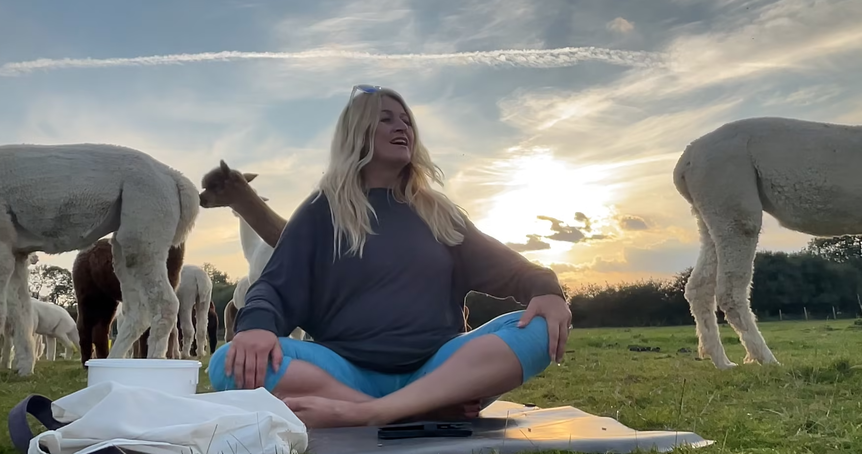 Eva Kristlova - Sunset Yoga with Alpacas