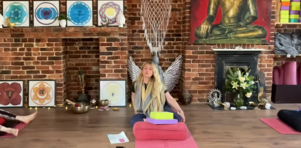 Eva Kristlova - Restorative class - Yoga with Eva